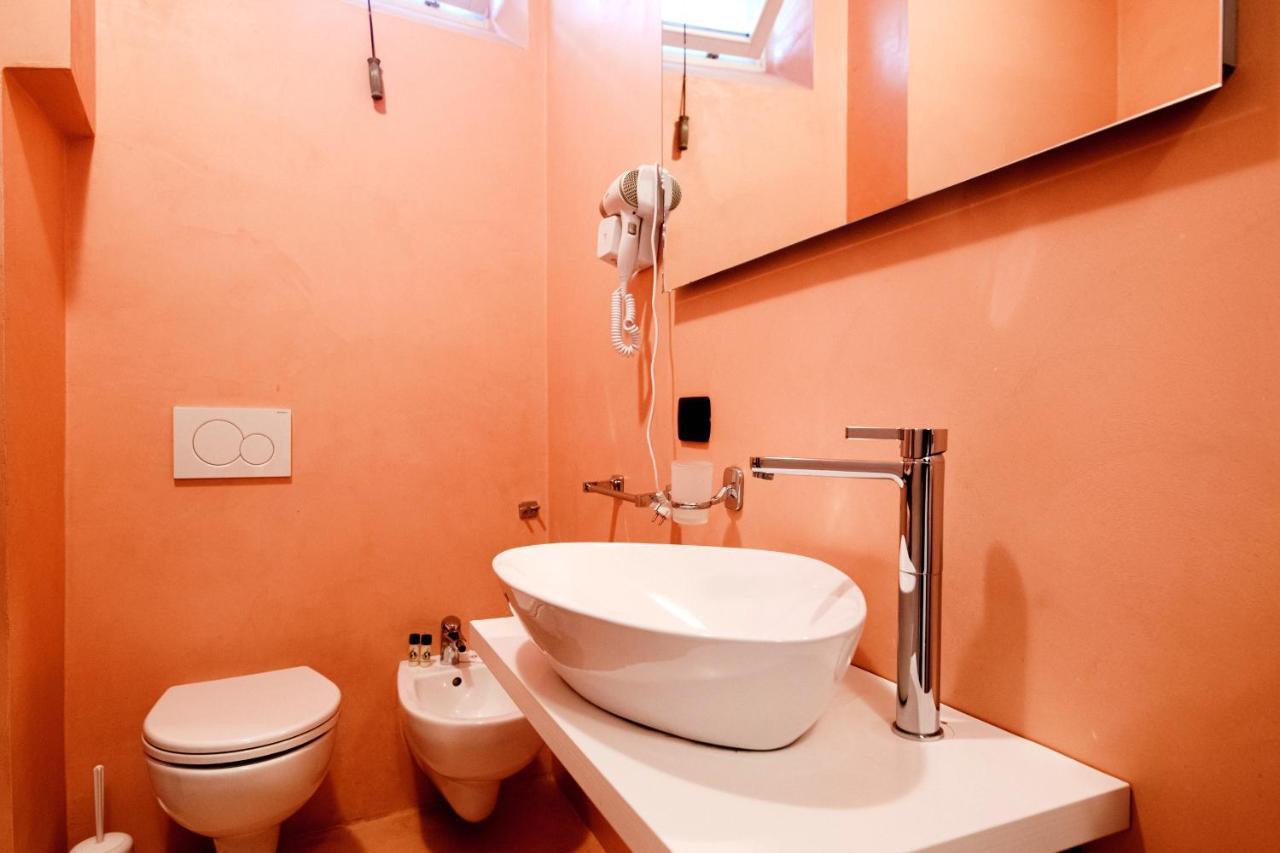 Blue Loft - The House Of Travelers Apartman Como Kültér fotó
