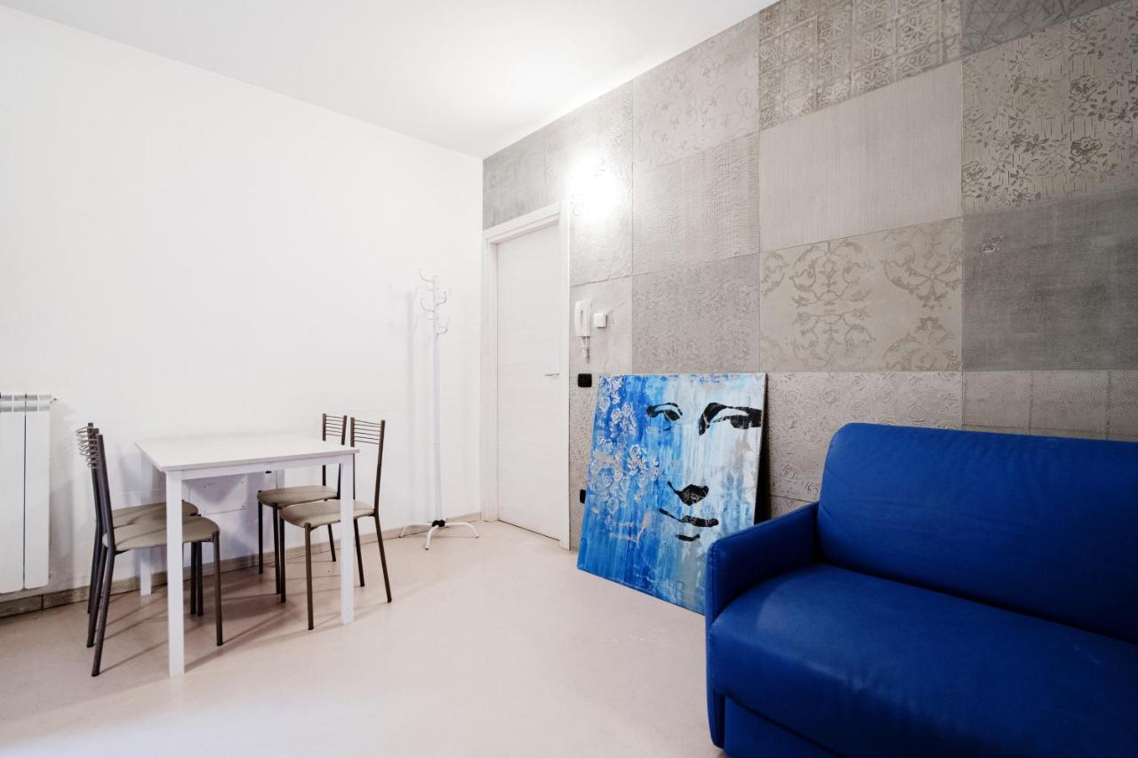 Blue Loft - The House Of Travelers Apartman Como Kültér fotó
