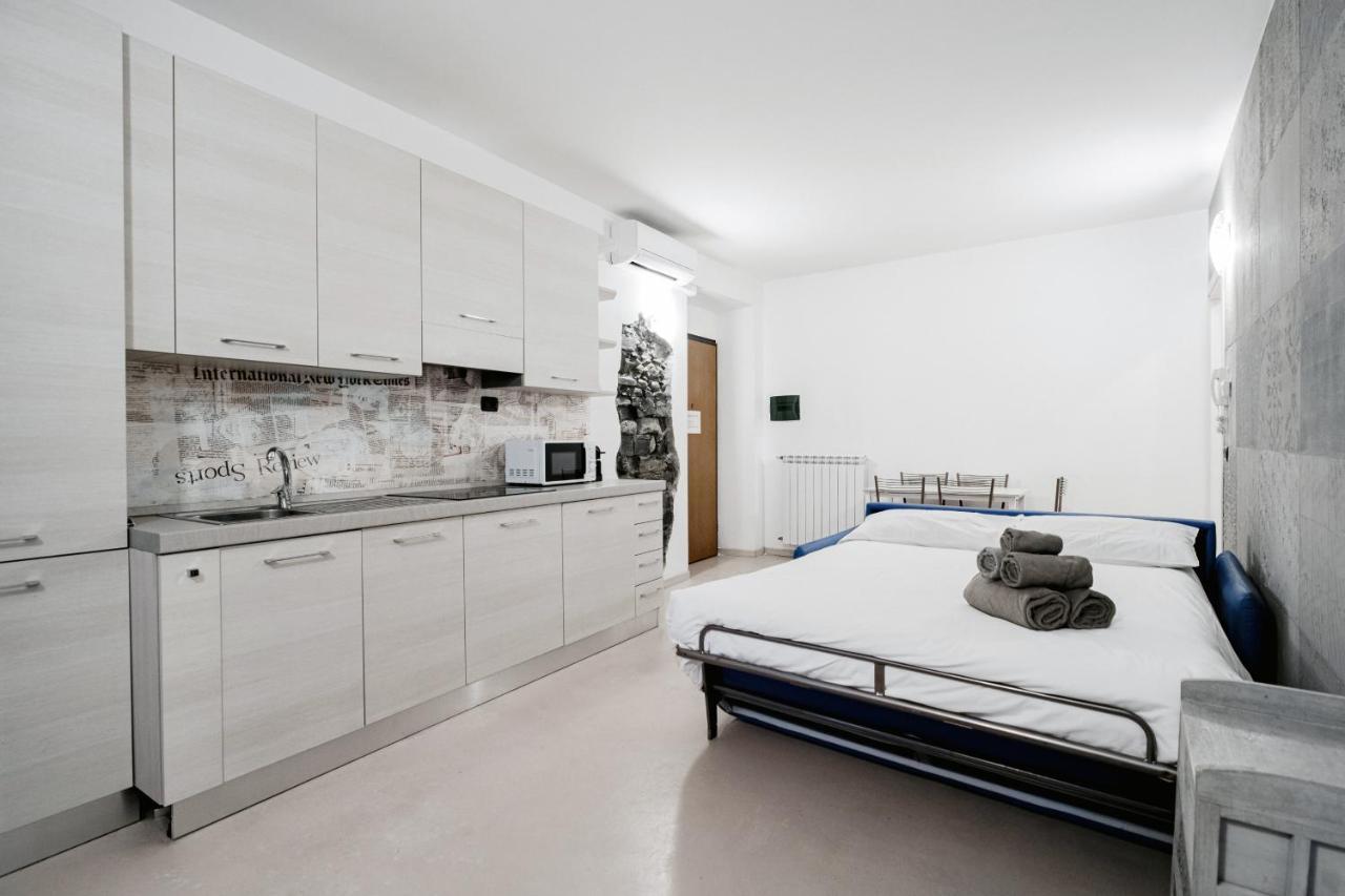 Blue Loft - The House Of Travelers Apartman Como Kültér fotó