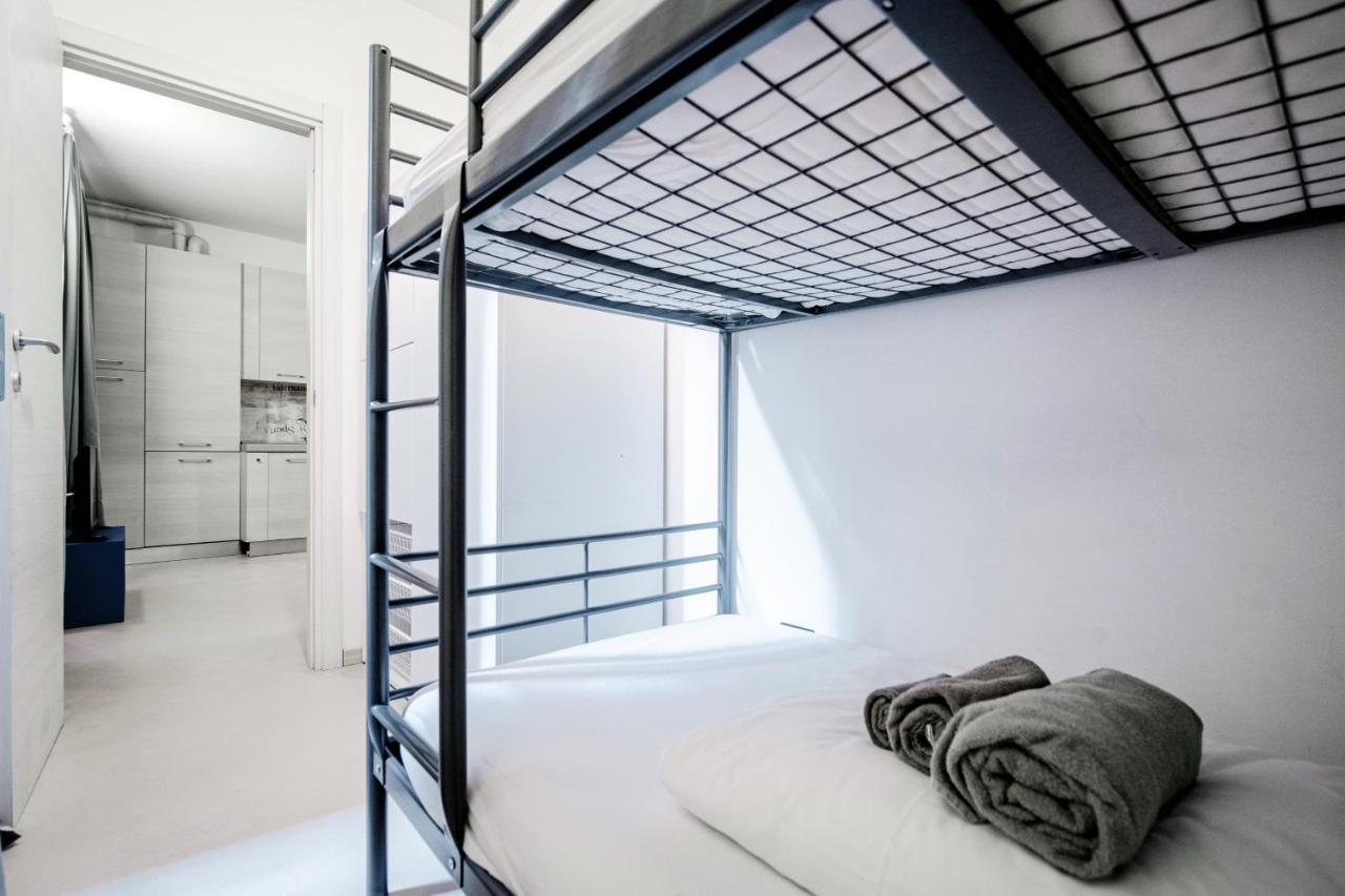 Blue Loft - The House Of Travelers Apartman Como Kültér fotó